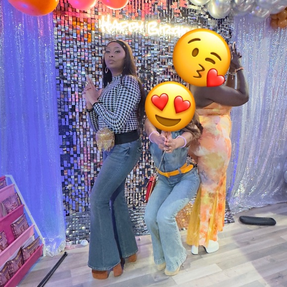 Fashion Nova Black and White “Sandra” Houndstooth Long Sleeve mini Dress - Picture 10 of 12